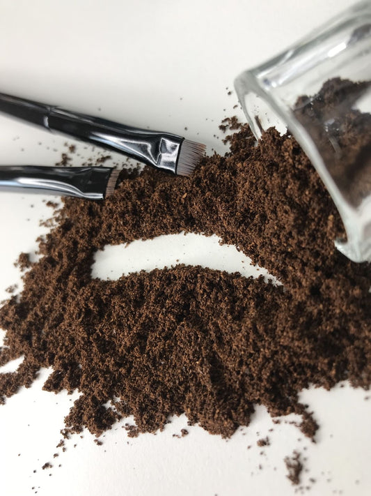 Teinture sourcils Peggy sage